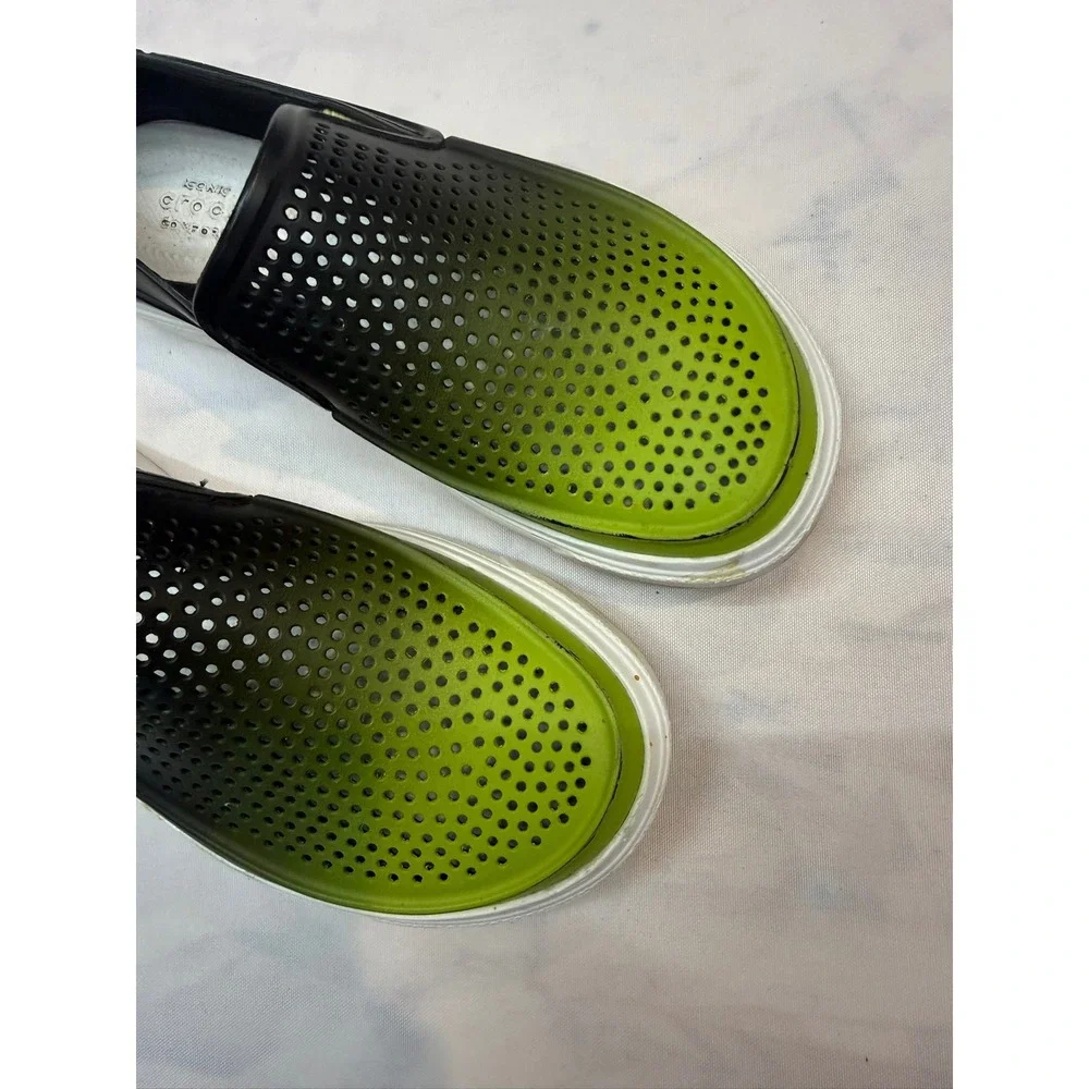 CROCS $59 Youth Boys 1 Black Neon Waterproof Citilane Roka Slip On Sneakers